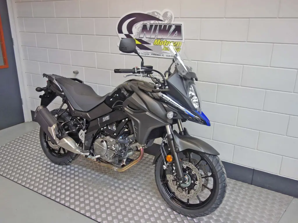 Gebruikte Suzuki V-Strom overig met cc motor uit 2026 bij NIWA Motoren