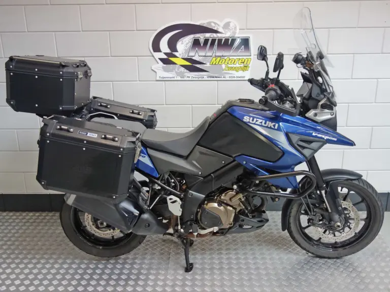 Suzuki V-Strom DL 1050 bij NIWA Motoren