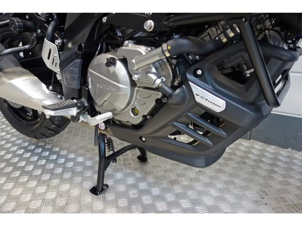 Nieuwe Suzuki V-Strom tour met 645cc motor uit 2026 bij NIWA Motoren