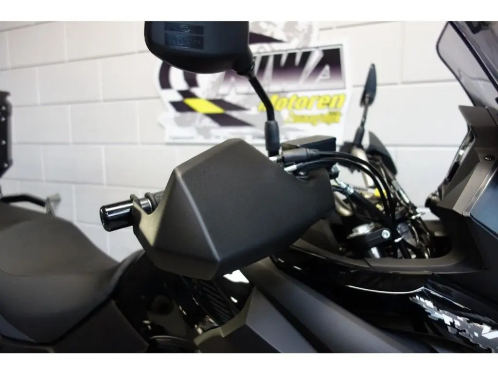 Nieuwe Suzuki V-Strom tour met 645cc motor uit 2026 bij NIWA Motoren