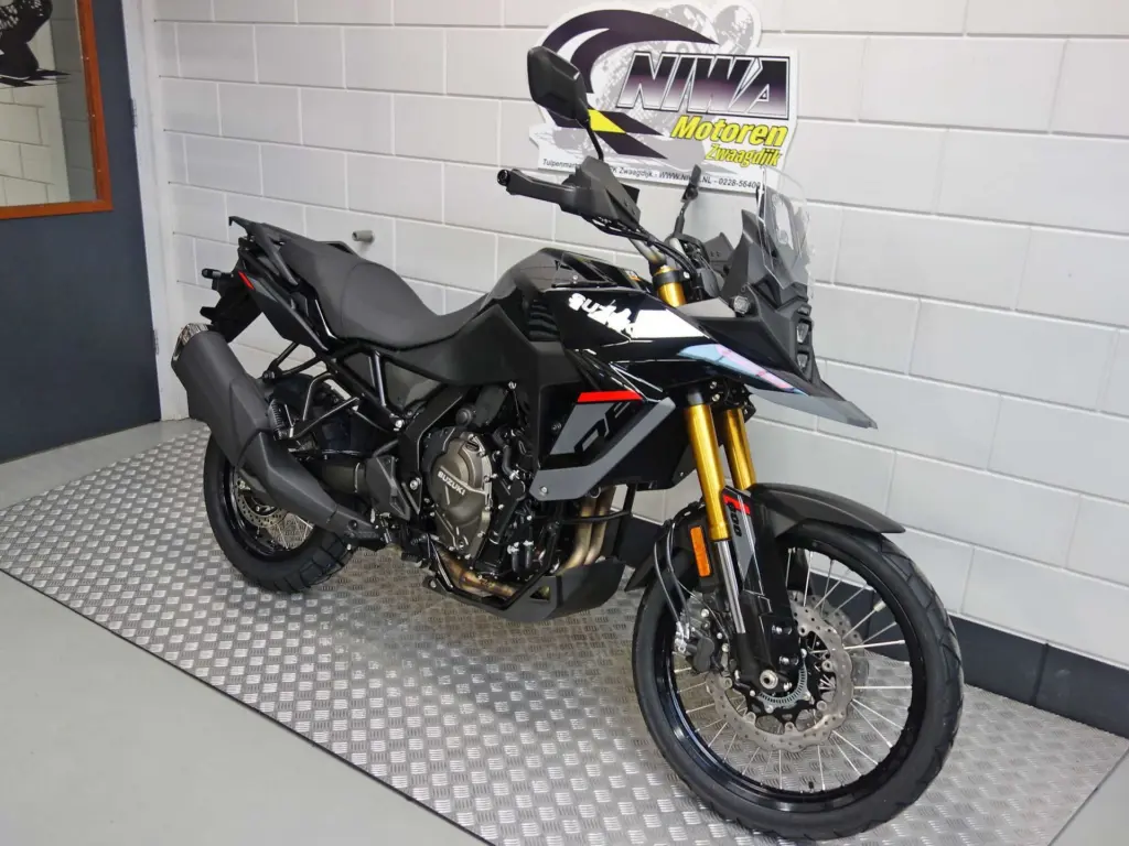 Nieuwe Suzuki V-Strom tour met 776cc motor uit 2026 bij NIWA Motoren