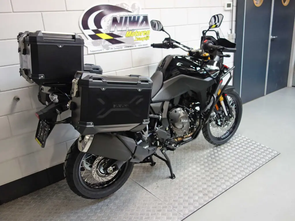 Nieuwe Suzuki V-Strom tour met 776cc motor uit 2026 bij NIWA Motoren