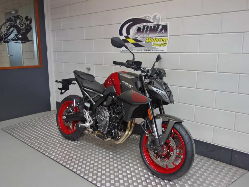 Nieuwe Suzuki GSX naked bike met 776cc motor uit 2026 bij NIWA Motoren
