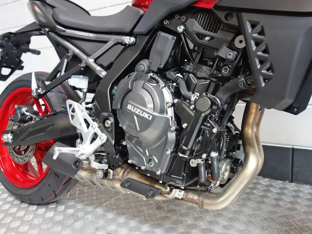 Nieuwe Suzuki GSX naked bike met 776cc motor uit 2026 bij NIWA Motoren