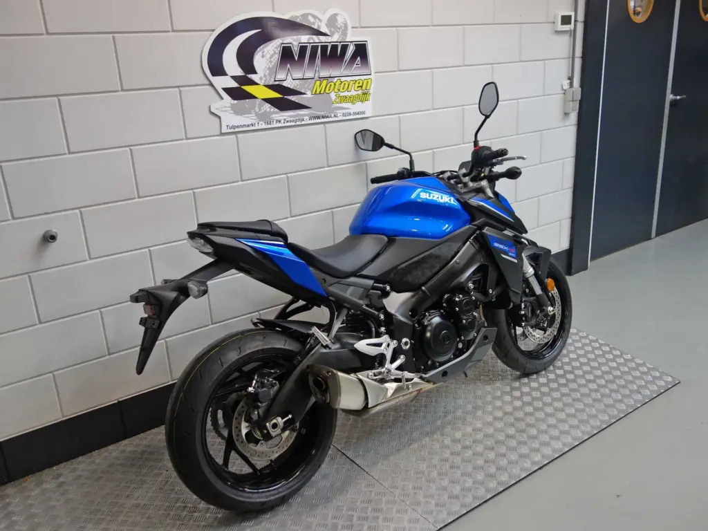 Nieuwe Suzuki GSX naked bike met 999cc motor uit 2026 bij NIWA Motoren