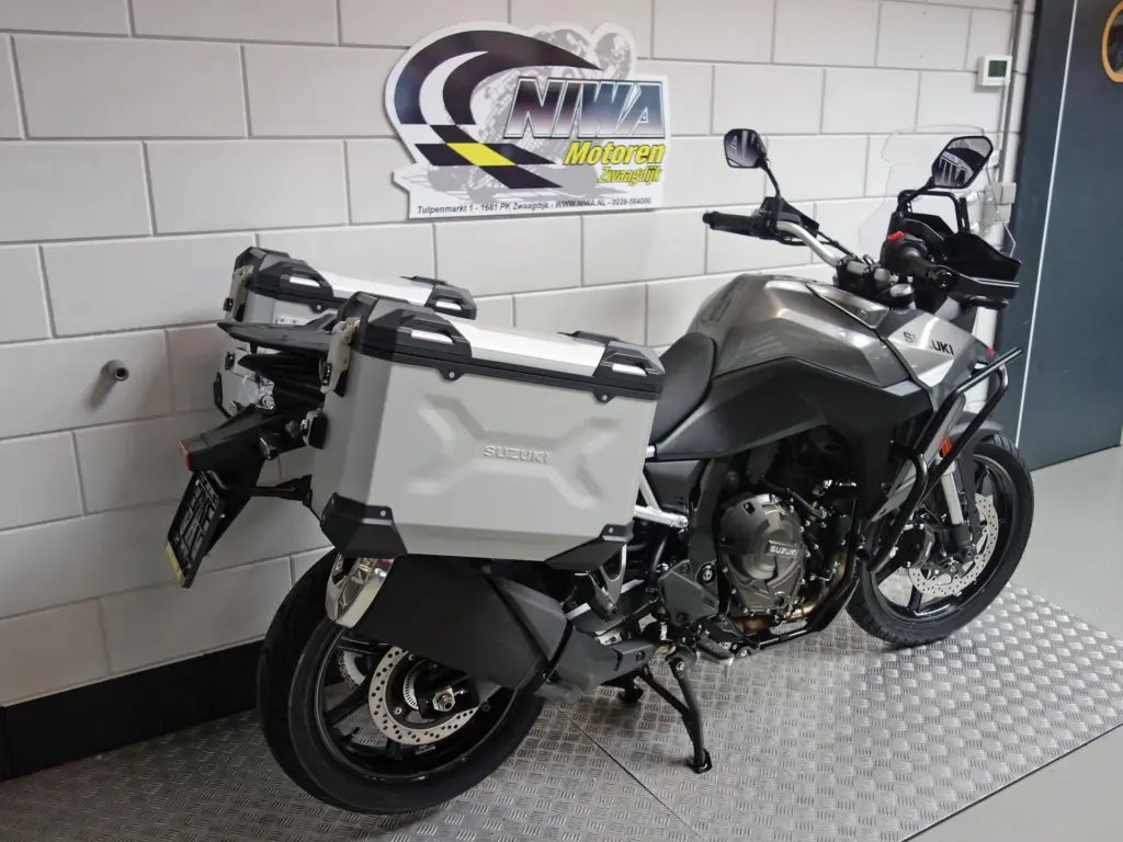 Nieuwe Suzuki V-Strom tour met 776cc motor uit 2026 bij NIWA Motoren