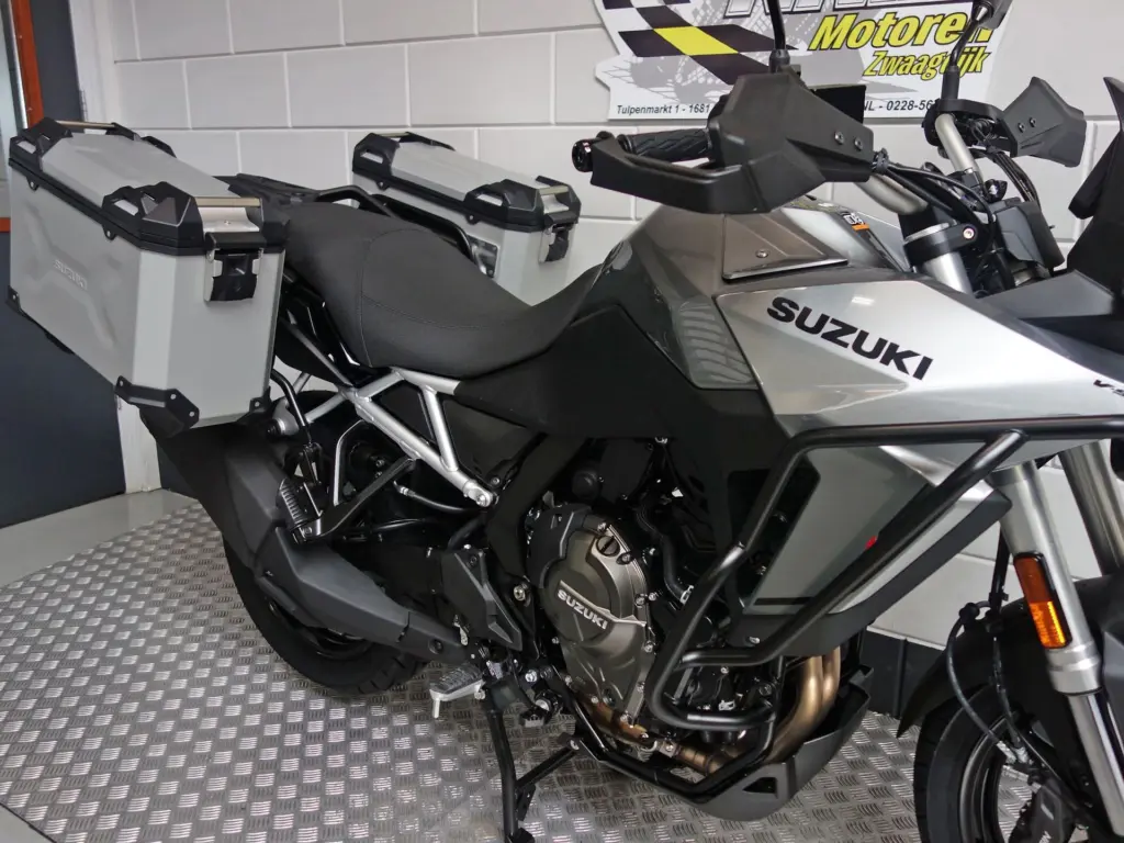 Nieuwe Suzuki V-Strom tour met 776cc motor uit 2026 bij NIWA Motoren