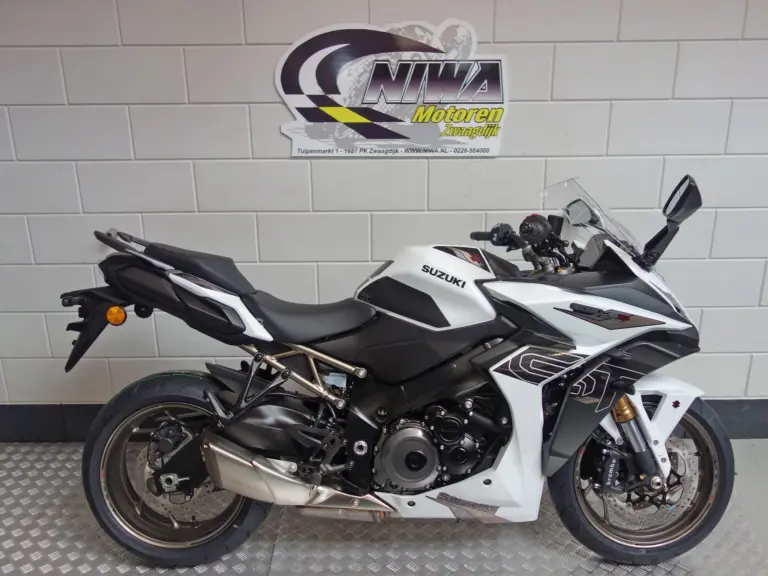 Suzuki GSX-S 1000 GT bij NIWA Motoren