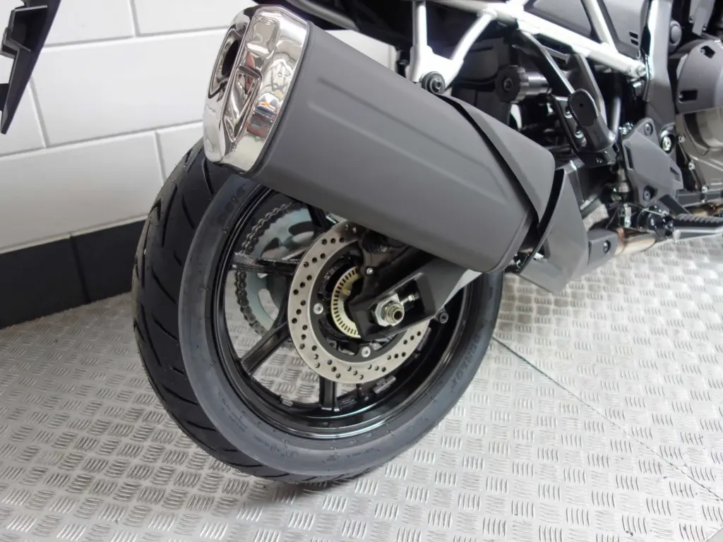 Nieuwe Suzuki V-Strom tour met 776cc motor uit 2025 bij NIWA Motoren