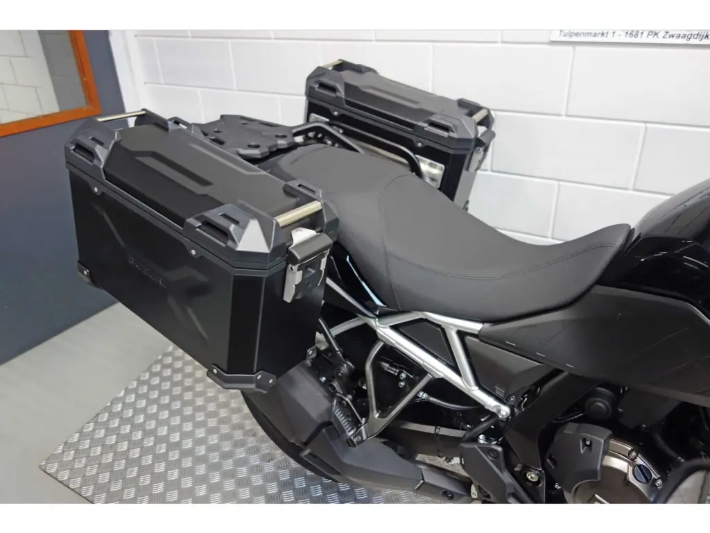 Nieuwe Suzuki V-Strom tour met 776cc motor uit 2026 bij NIWA Motoren