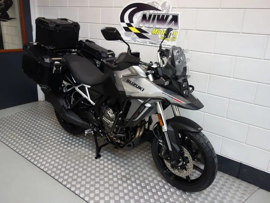 Nieuwe Suzuki V-Strom tour met 776cc motor uit 2026 bij NIWA Motoren