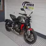 Gebruikte Triumph Trident 660 naked bike met 660cc motor uit 2023 bij NIWA Motoren