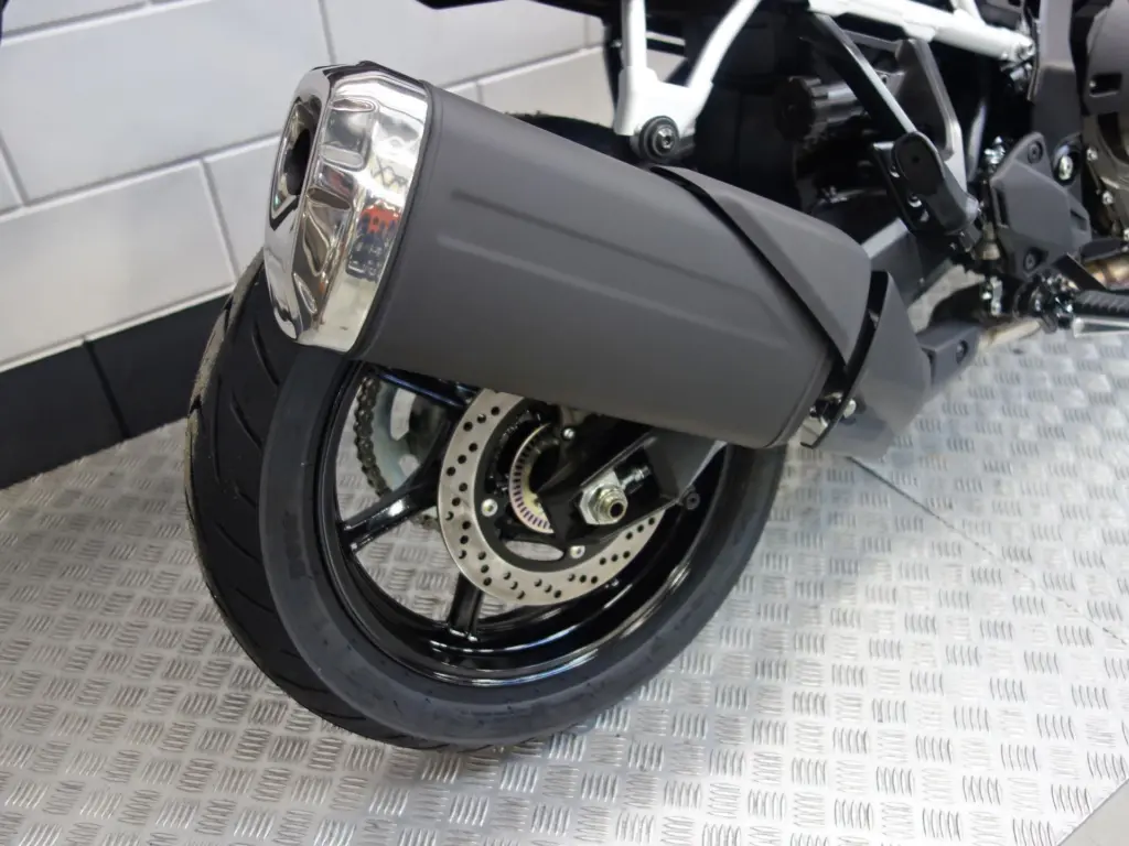 Nieuwe Suzuki V-Strom tour met 776cc motor uit 2025 bij NIWA Motoren
