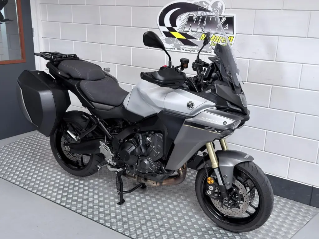 Gebruikte Yamaha TRACER tour met 890cc motor uit 2025 bij NIWA Motoren