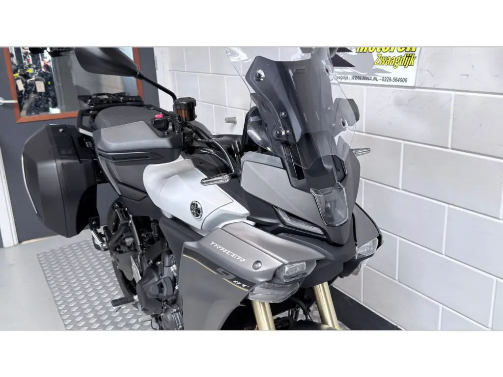 Gebruikte Yamaha TRACER tour met 890cc motor uit 2025 bij NIWA Motoren