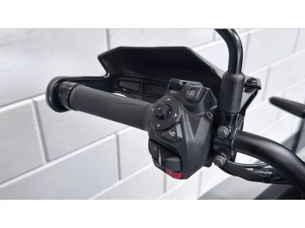 Gebruikte Yamaha TRACER tour met 890cc motor uit 2025 bij NIWA Motoren