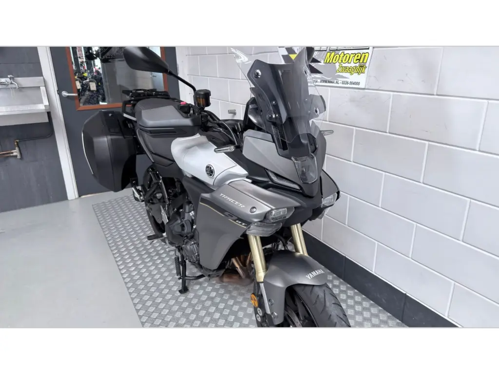 Gebruikte Yamaha TRACER tour met 890cc motor uit 2025 bij NIWA Motoren