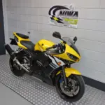 Gebruikte Yamaha YZF-R6 supersport met 600cc motor uit 2004 bij NIWA Motoren