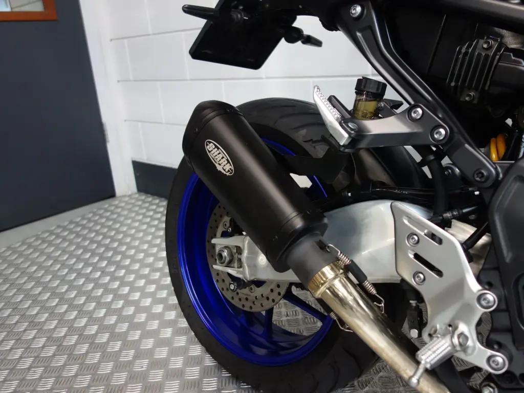 Gebruikte Yamaha MT 09 naked bike met 890cc motor uit 2021 bij NIWA Motoren