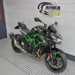 Gebruikte Kawasaki Z H2 tour met 998cc motor uit 2021 bij NIWA Motoren