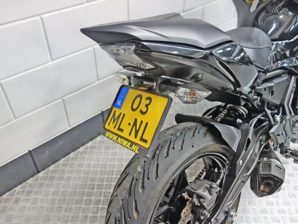 Gebruikte Kawasaki Ninja 650 sport met 649cc motor uit 2020 bij NIWA Motoren