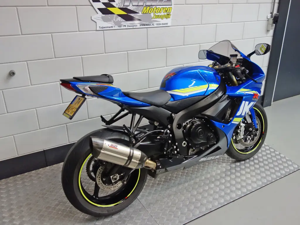Gebruikte Suzuki Gsx 750 supersport met 750cc motor uit 2018 bij NIWA Motoren