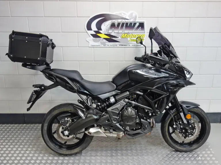 Kawasaki Versys 650 All-Road ABS bij NIWA Motoren