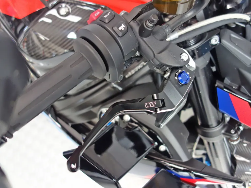 Gebruikte BMW M 1000 R naked bike met 999cc motor uit 2023 bij NIWA Motoren