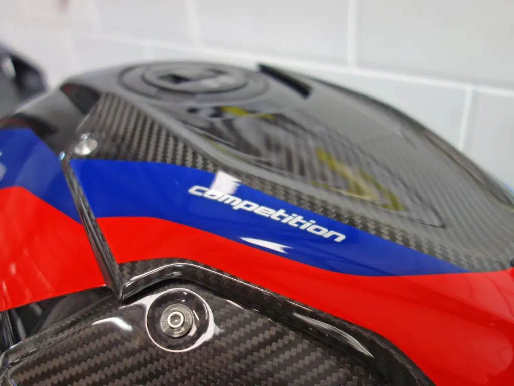 Gebruikte BMW M 1000 R naked bike met 999cc motor uit 2023 bij NIWA Motoren