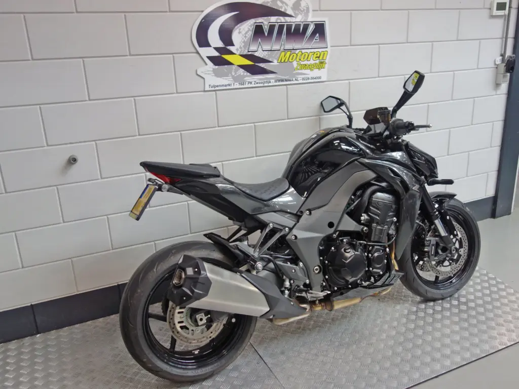 Gebruikte Kawasaki Z 1100 tour met 1099cc motor uit 2026 bij NIWA Motoren