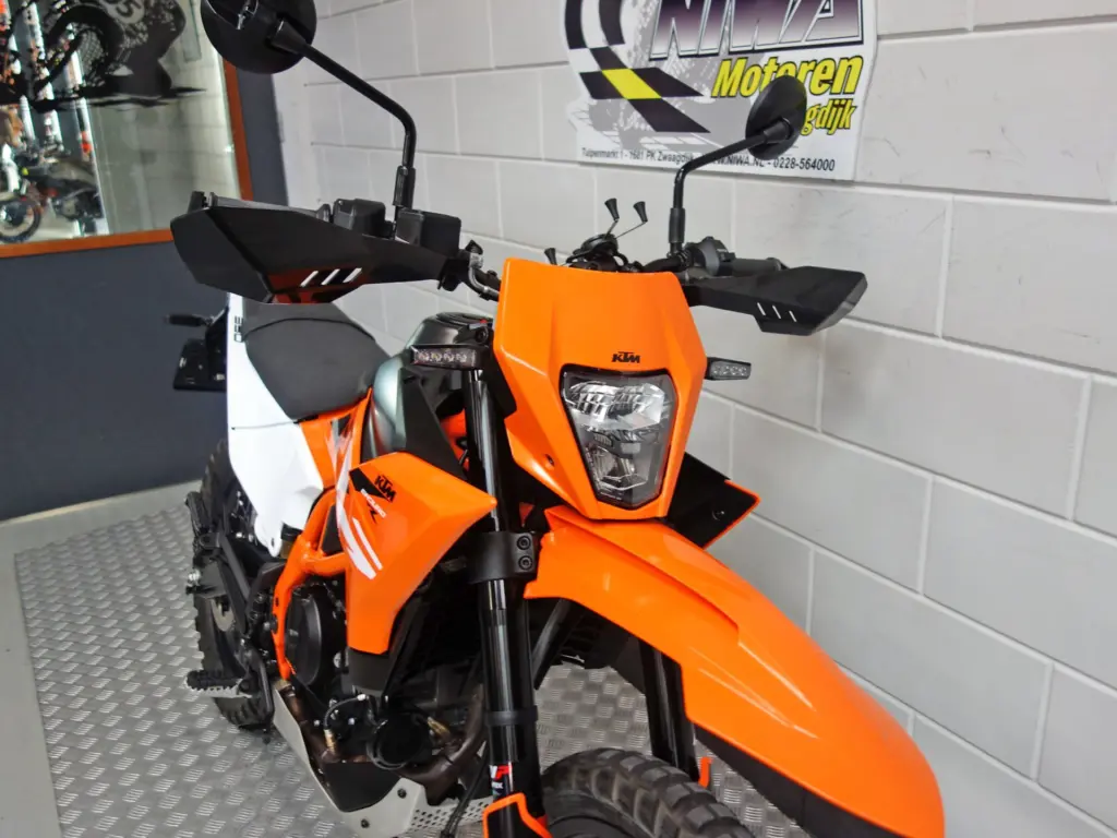 Gebruikte KTM 390 Enduro all-road met 399cc motor uit 2025 bij NIWA Motoren