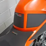 Gebruikte KTM 990 Duke tour met 947cc motor uit 2025 bij NIWA Motoren
