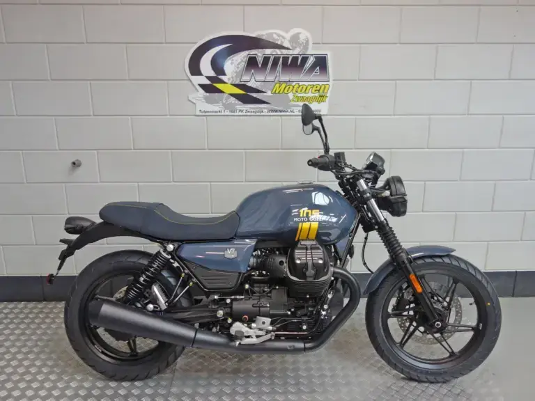 Nieuwe Moto Guzzi Stelvio tour met 1042cc motor uit 2025 bij NIWA Motoren