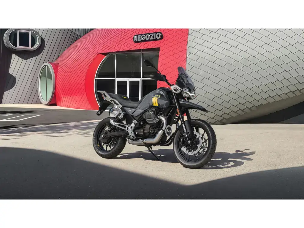 Nieuwe Moto Guzzi V85 tour met 853cc motor uit 2026 bij NIWA Motoren