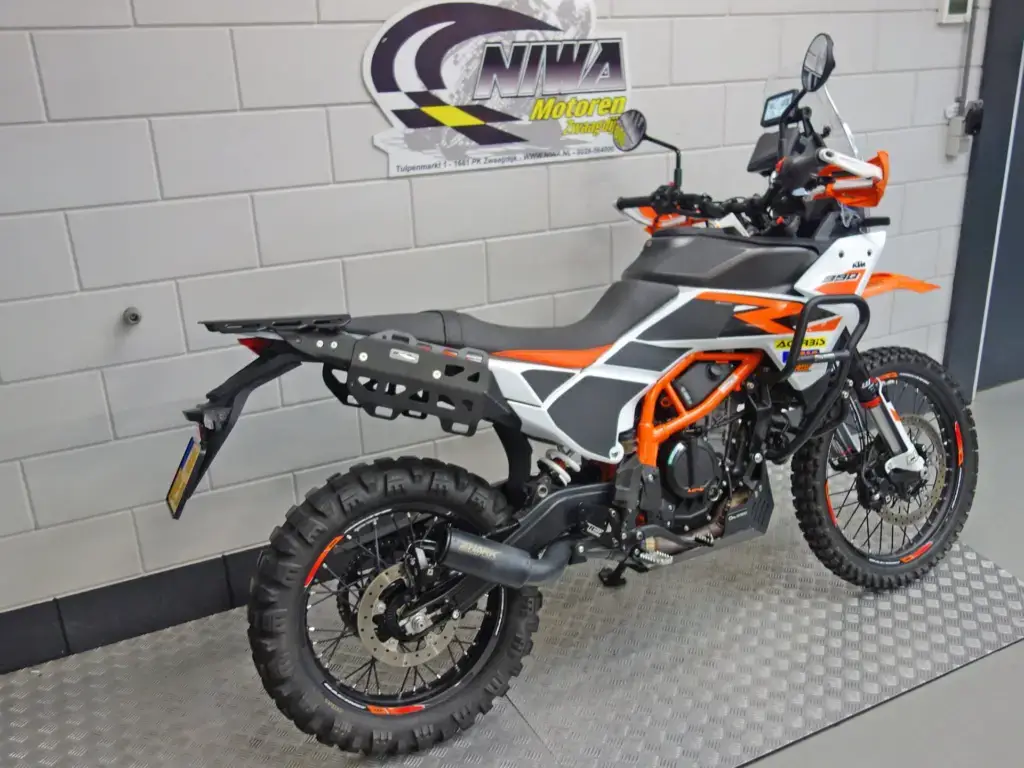 Gebruikte KTM 390 Adventure all-road met 399cc motor uit 2025 bij NIWA Motoren
