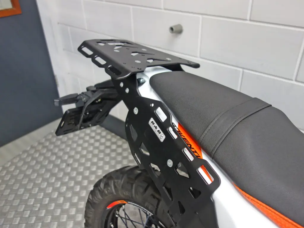 Gebruikte KTM 390 Adventure all-road met 399cc motor uit 2025 bij NIWA Motoren