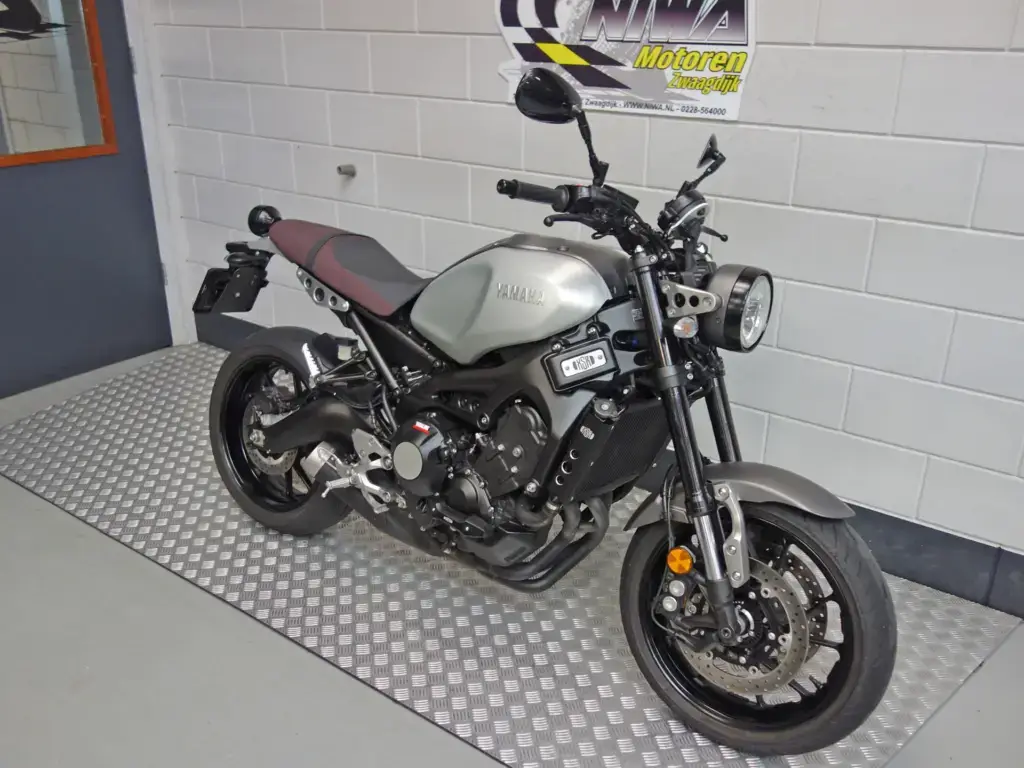 Gebruikte Yamaha XSR900 tour met 847cc motor uit 2018 bij NIWA Motoren