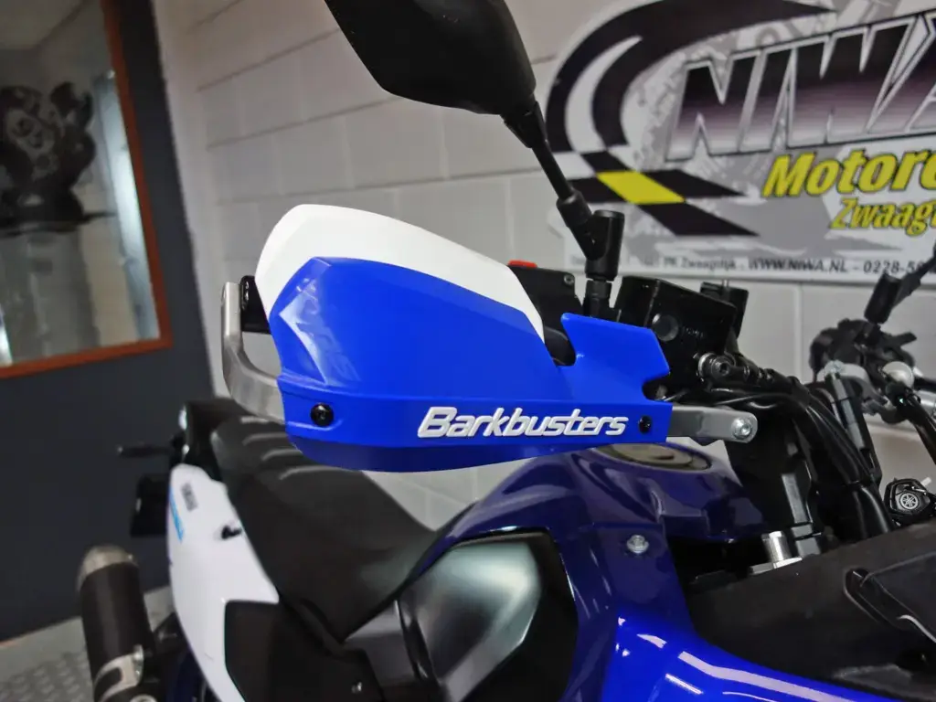Gebruikte Yamaha TENERE 700 all-road met 689cc motor uit 2025 bij NIWA Motoren