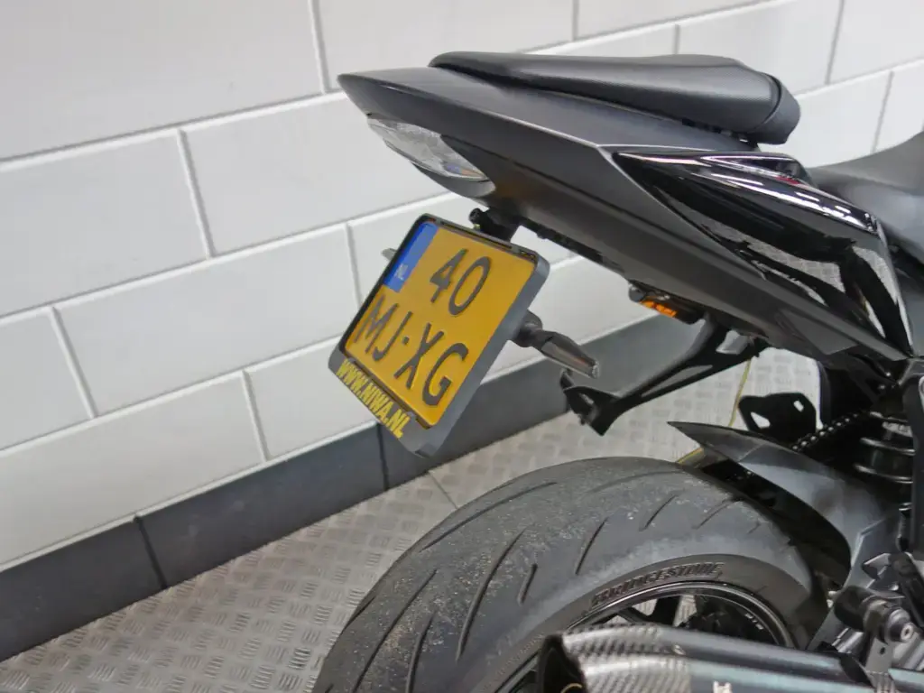 Gebruikte Suzuki GSX-S 750 tour met 749cc motor uit 2018 bij NIWA Motoren