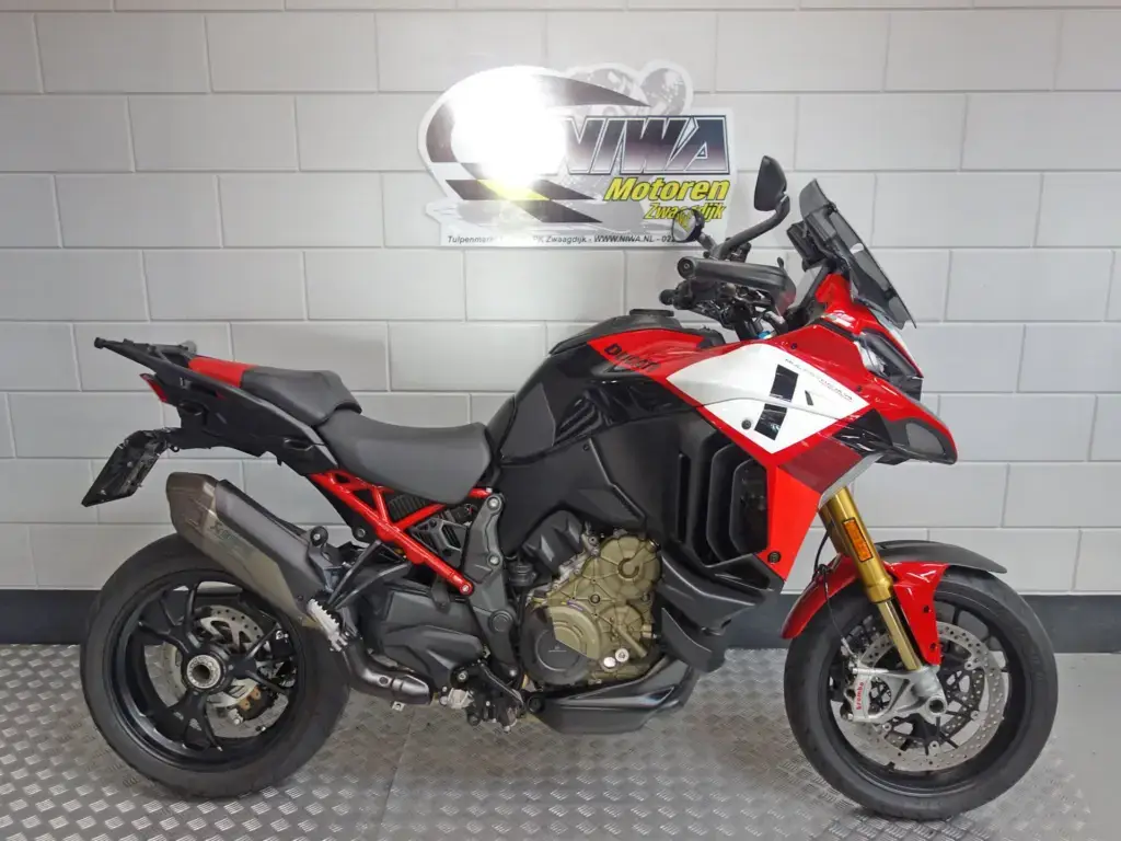 Gebruikte Ducati Multistrada all-road met 1158cc motor uit 2022 bij NIWA Motoren