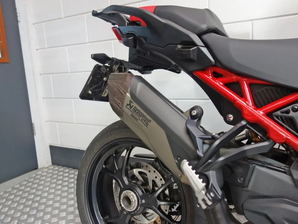Gebruikte Ducati Multistrada all-road met 1158cc motor uit 2022 bij NIWA Motoren