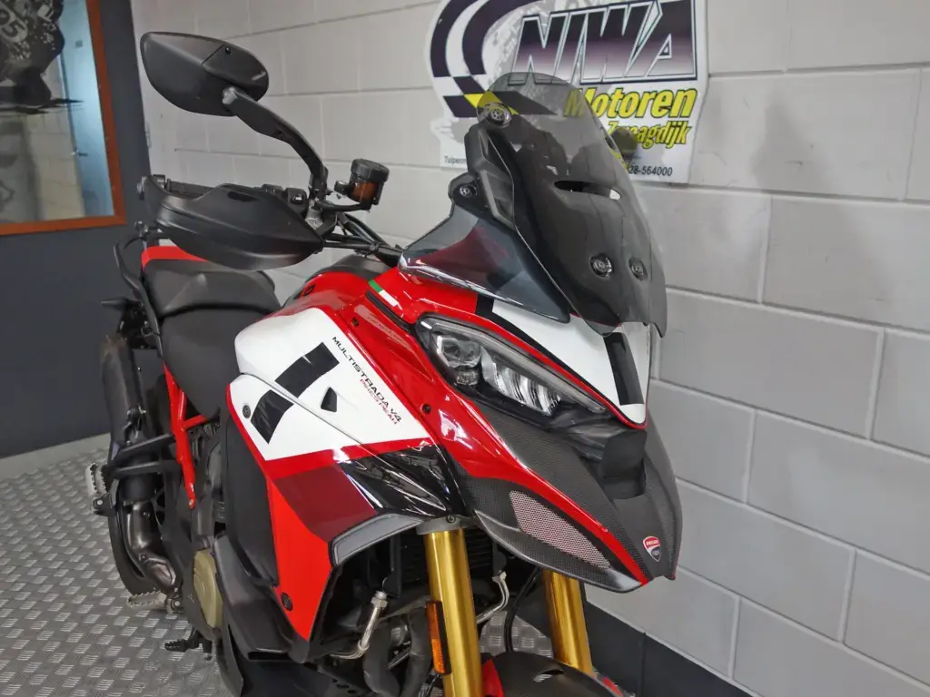 Gebruikte Ducati Multistrada all-road met 1158cc motor uit 2022 bij NIWA Motoren