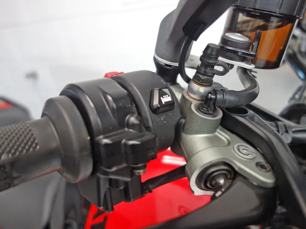 Gebruikte Ducati Multistrada all-road met 1158cc motor uit 2022 bij NIWA Motoren