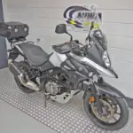 Gebruikte Suzuki V-Strom 650 all-road met 645cc motor uit 2018 bij NIWA Motoren