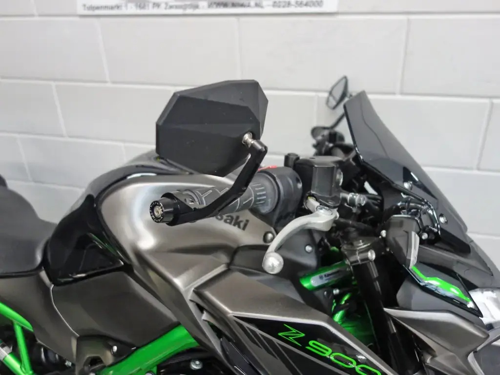 Gebruikte Kawasaki Z900 tour met 948cc motor uit 2023 bij NIWA Motoren
