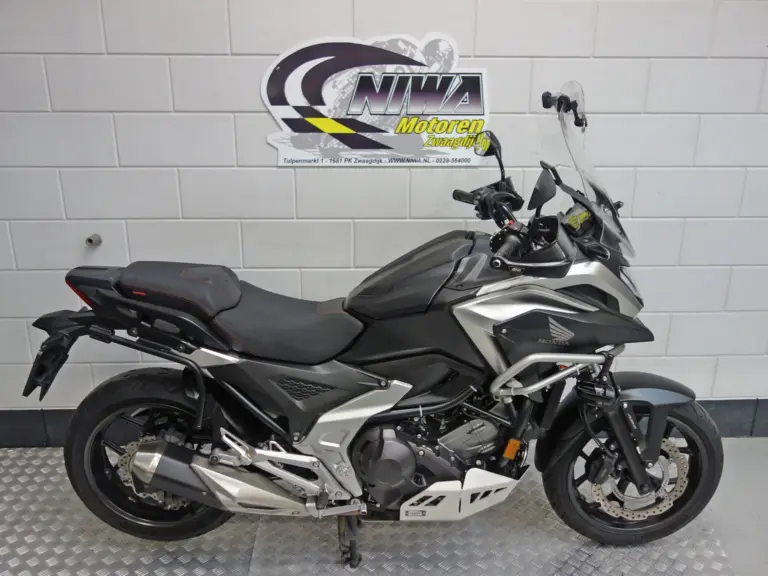 Honda NC 750 750X DCT C-ABS bij NIWA Motoren