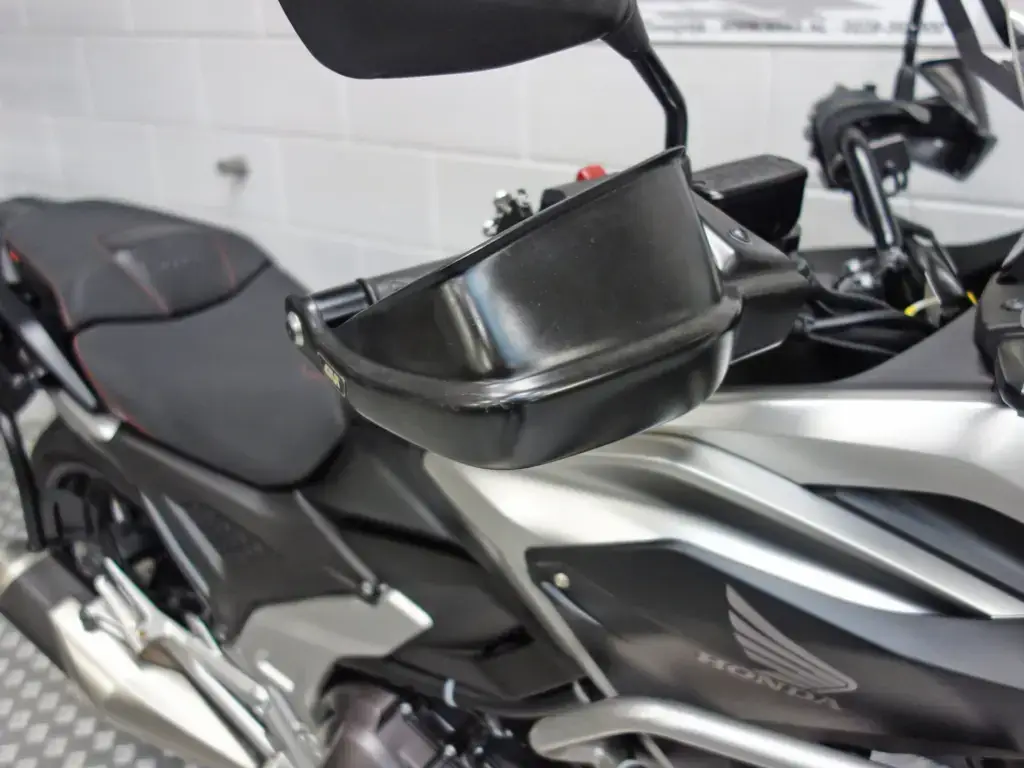 Gebruikte Honda NC 750 all-road met 745cc motor uit 2022 bij NIWA Motoren