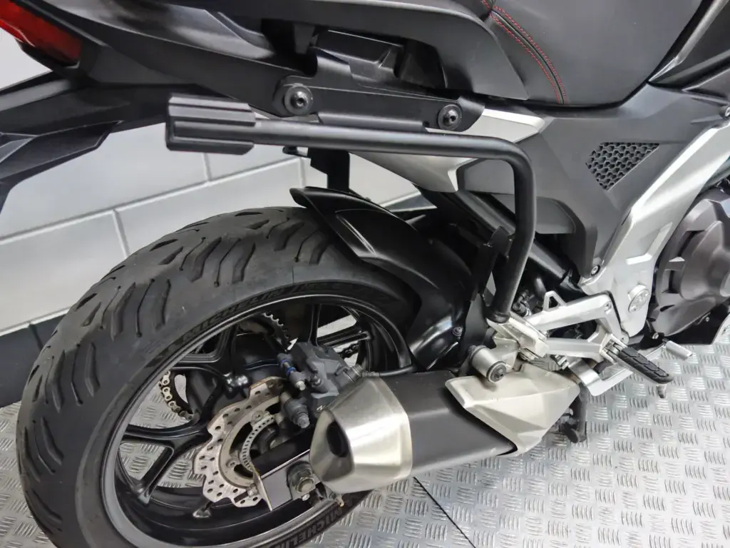 Gebruikte Honda NC 750 all-road met 745cc motor uit 2022 bij NIWA Motoren