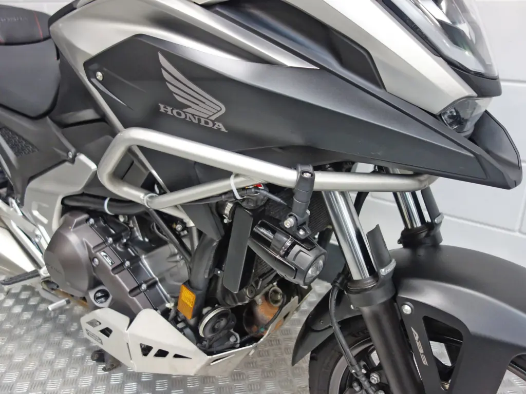 Gebruikte Honda NC 750 all-road met 745cc motor uit 2022 bij NIWA Motoren