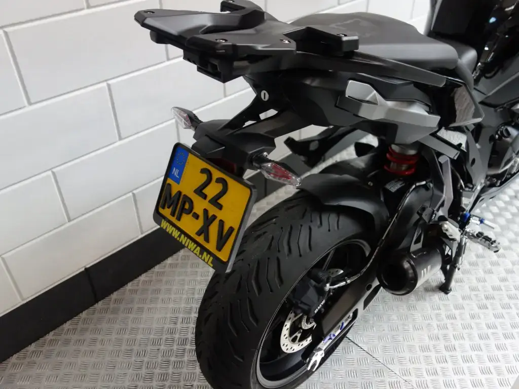 Gebruikte BMW S 1000 XR tour met 999cc motor uit 2022 bij NIWA Motoren